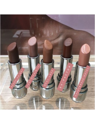 Value Edition Collection de rouges à lèvres nude AJ Crimson